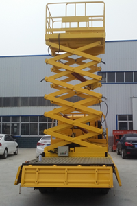 車(chē)載式升降機(jī)